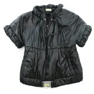 PINKO ジャケット サイズ44 ブラック　クリスマス Pinko | Jackets & Coats | Pinko Black Short Sleeved Puffer